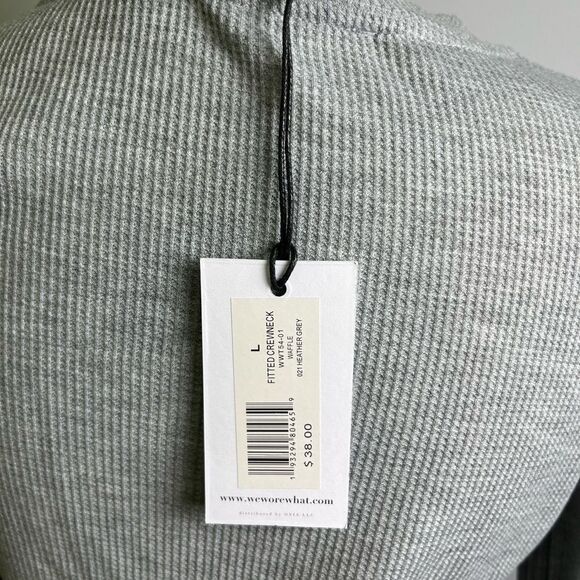 WeWoreWhat fitted crewneck waffle top NWT Size L - Picture 6 of 8